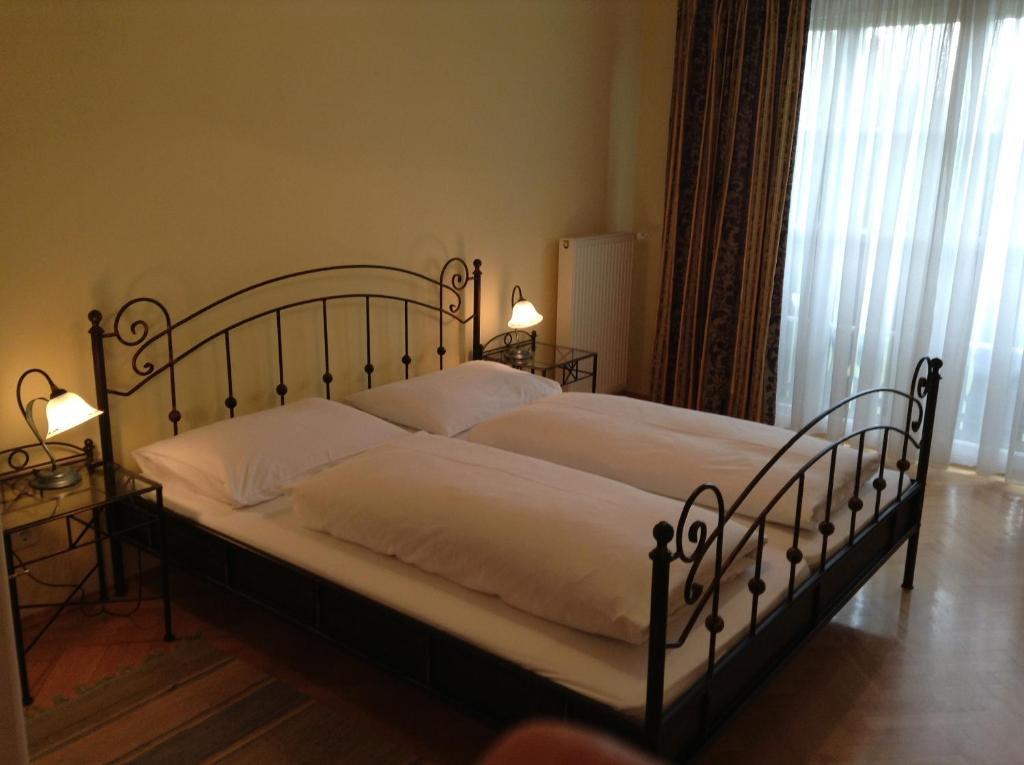 Villa Engstler - Appartments フェルデン・アム・ヴェルターゼー 部屋 写真